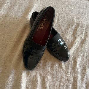 Bally black patent leather loafers 9M